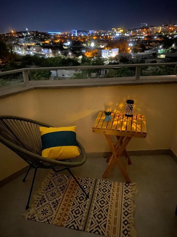 Beautiful Apartment With 3 Balconies In The Center Of يريفان المظهر الخارجي الصورة